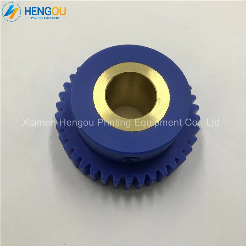 

4 Pieces free shipping Komori nylon water roller gear OD 8cm ID2.5cm blue Komori printing machine spare parts with 38 teeth