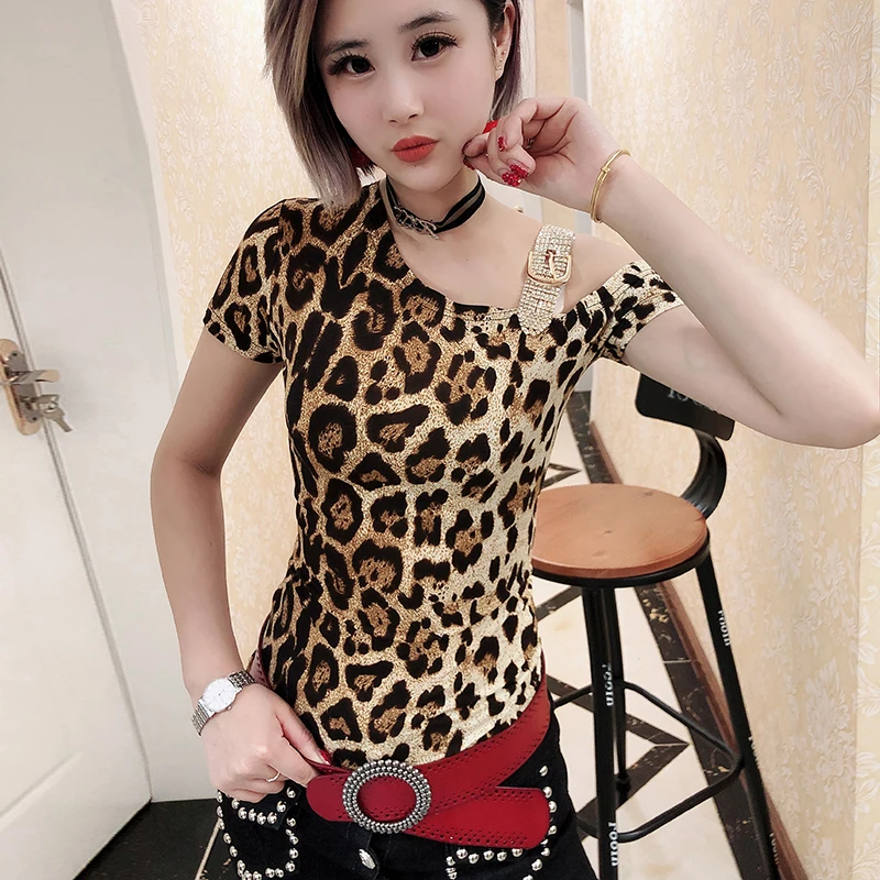

Sexy Oblique Collar Diamonds Tshirt Leopard Snakeskin Pullover 2019 Summer Women Short Sleeve Top Shirt Camiseta Mujer T93803
