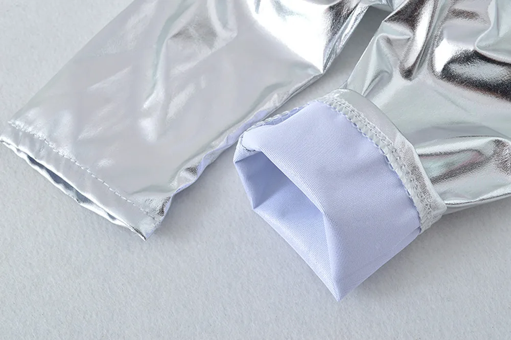 8 - LYA80810533_20180810040539103