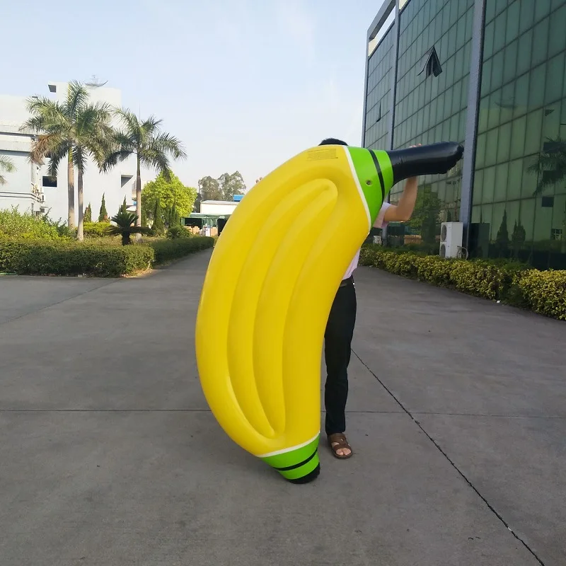 180cm-Giant-Banana-Inflatable-Pool-Float-2018-Newst-Fruit-Summer-Lie-on-Swimming-Ring-Water-Lounger (3)