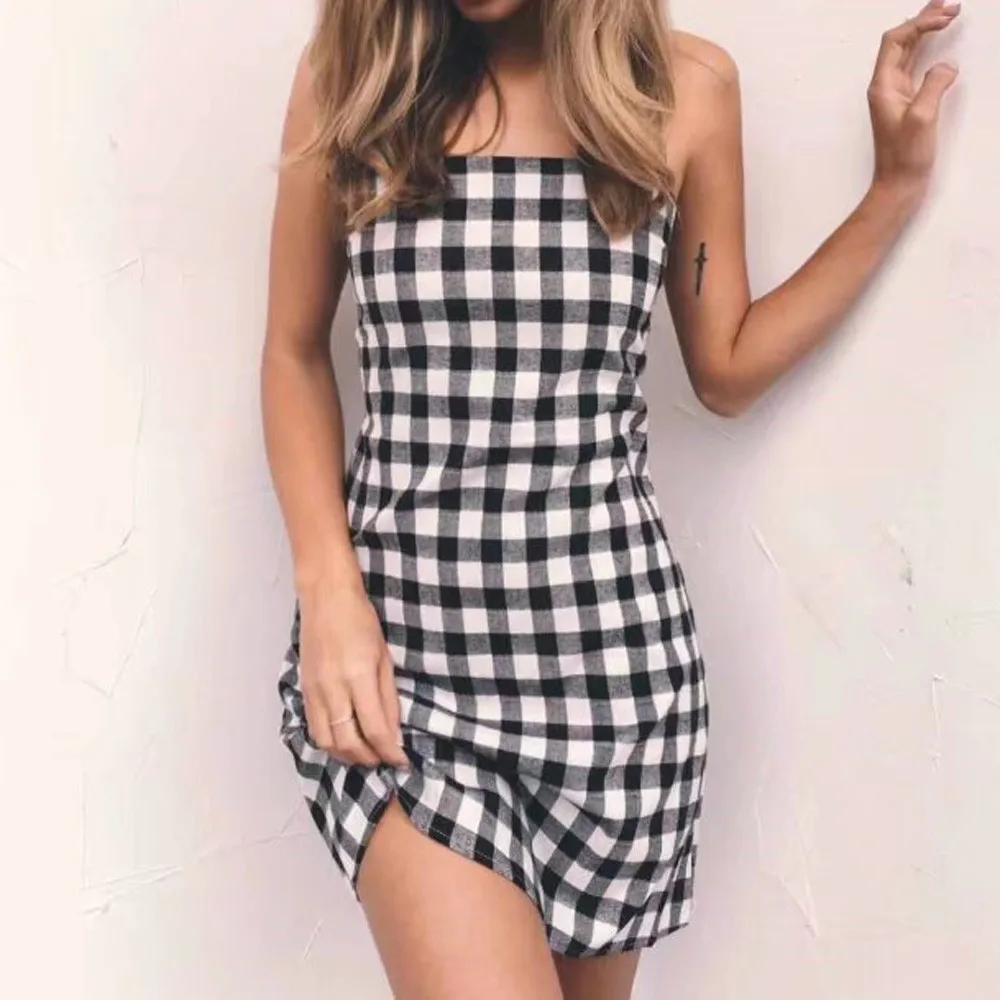 

Women's Plaid Dress 2019 Women's Backless Collar Bow Black and White Plaid Beach Mini Polyester Dress robe moulante femme