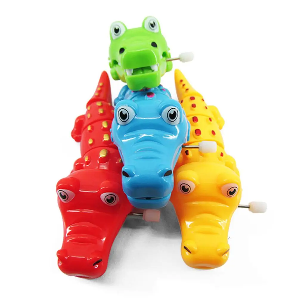 1*Crocodile Clockwork Toy Children Kids Classic Gifts A lovely toy for your kids Delicate Lovely Crocodile Shape Wind Up Toy