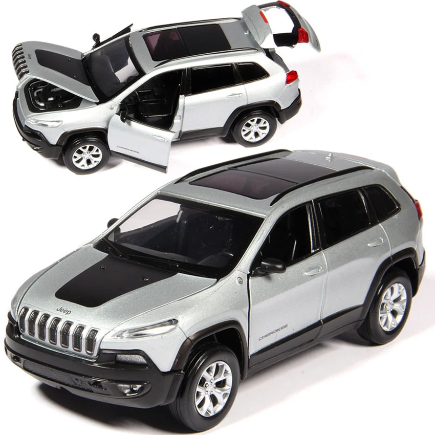 1:32 SUV Liberty light Toy Vehicles модель сплава Вытяните назад детские игрушки настоящая коллекция лицензионных подарков внедорожный автомобиль моделирование