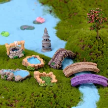 Mini Lighthouse Water Well Bridge Figurines Miniature Craft Fairy Garden Gnome Moss Terrarium Gift DIY Ornament Garden Decor