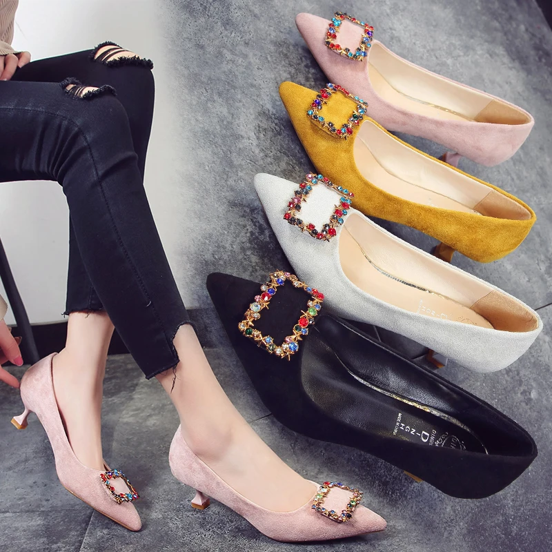 

Korean version of the new temperament rhinestones buckle shallow mouth high heels pointed comfortable low heel shoes.