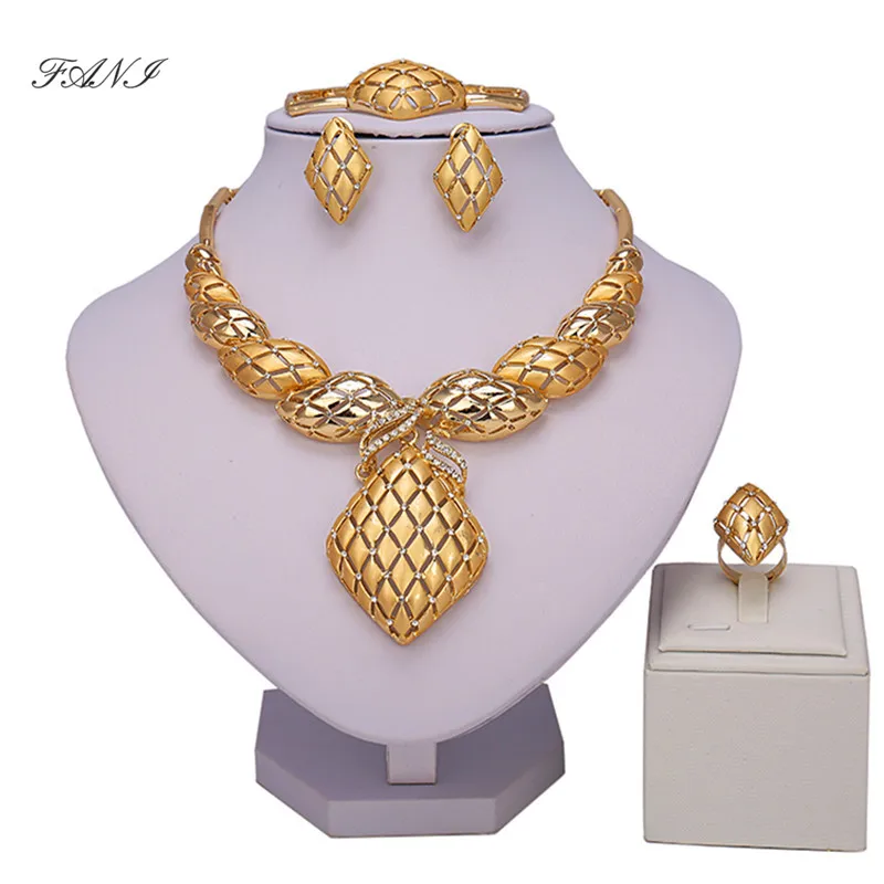 

Fani nigerian wedding woman accessories jewelry set Brand italian Bridal jewelry set dubai gold color jewelry set Wholesale