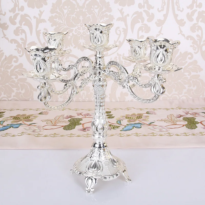 Metal Candle Holders Luxurious Design Candlestick Tabletop Candle Stand Wedding Decoration Delicate Candelabra Home Decor