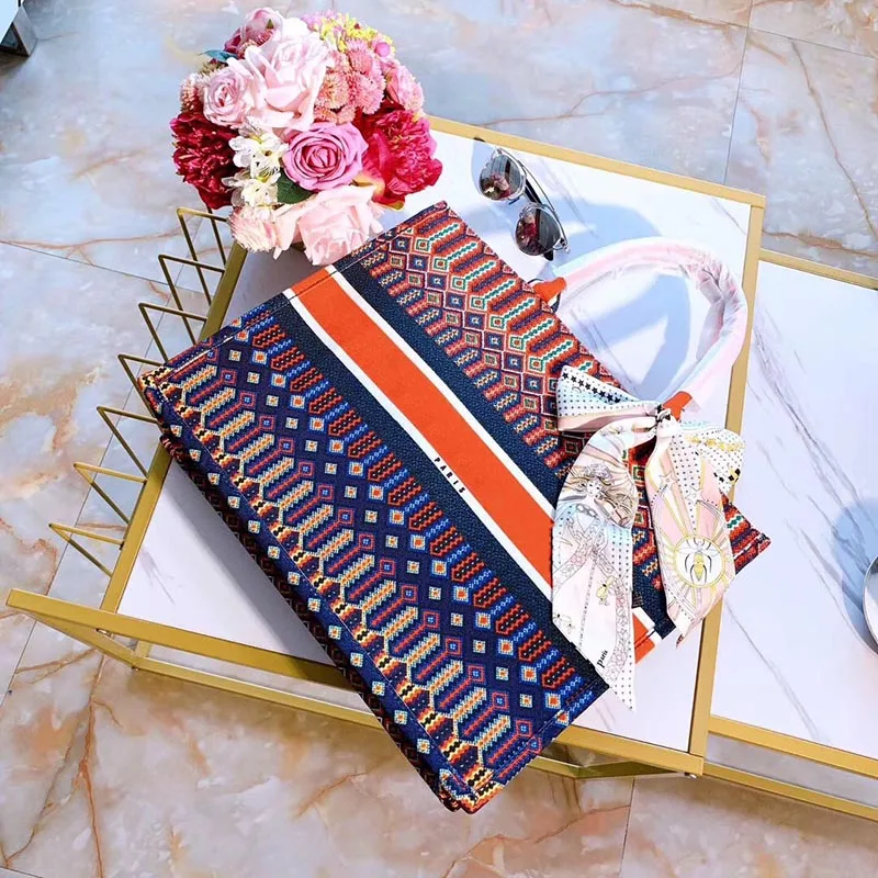 

koraba Brand Fashion Show Women's Famous Designer Saddle Shoulder Luxury Brand Bag Handbag Crossbody For Women Canvas Bags