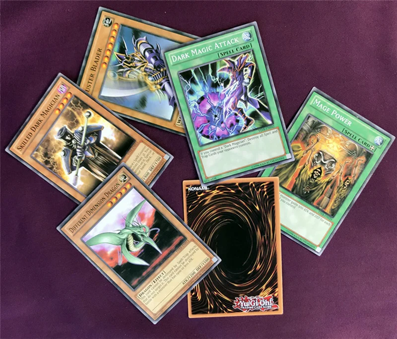 

Collectible Cards Yugioh 66pcs/Set Egyptian God Playing Cards Yu Gi Oh Legendary Board Game Collection Cards with Metal Box