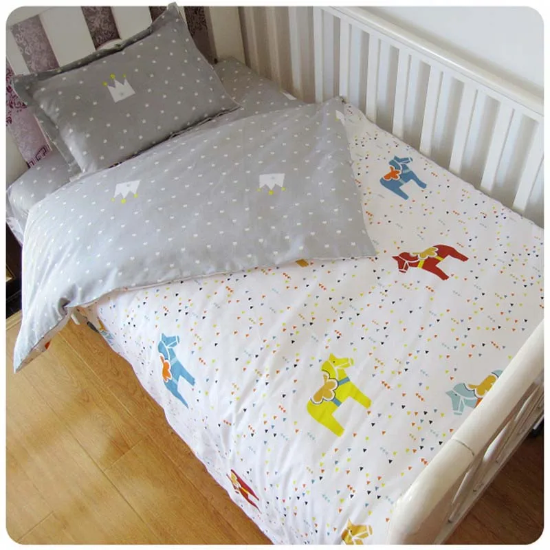 

100%Cotton Crib Bed Linen Kit Cartoon Baby Bedding Set Includes Pillowcase Bed Sheet Duvet Cover Without Filler 3 Pcs