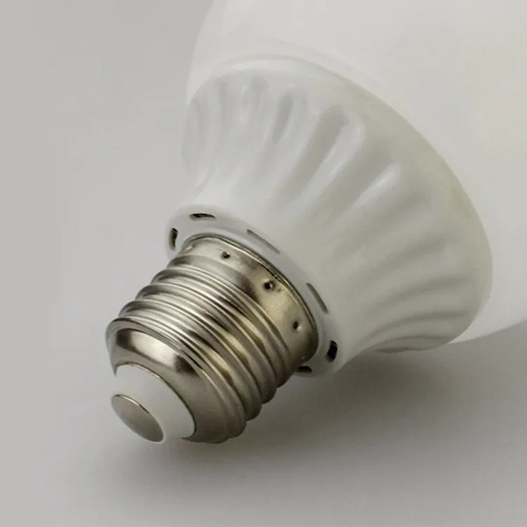 2982453628_504185095