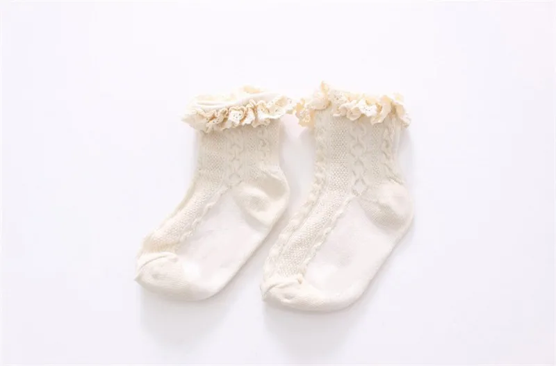 Носки для девочек стильные сетчатые носки для малышей с модными эластичными кружевными цветами, летние детские носки-тапочки Детская грелка для ног от 0 до 3 лет