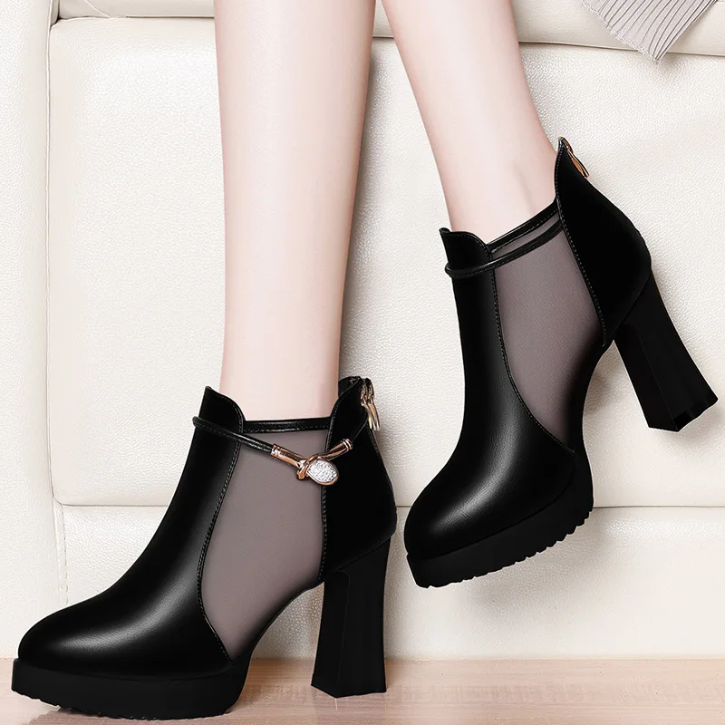 

2018 autumn new women's shoes breathable mesh single shoes fashion Thick bottom sexy Thick heel high heels.