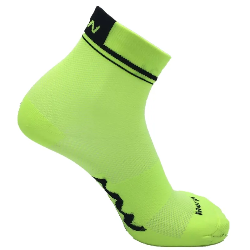 Новые летние короткие спортивные носки, впитывающие пот дышащие мужские носки для велоспорта, женские велосипедные носки, носки для бега на открытом воздухе