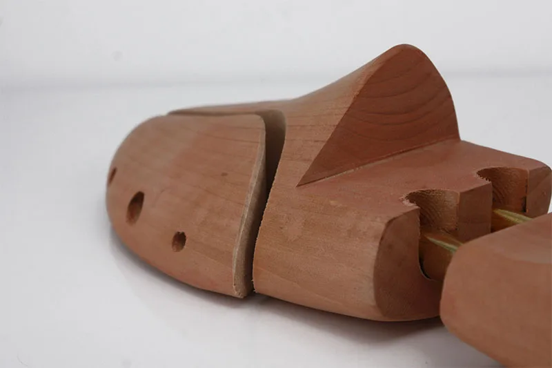 8555243757_988851230