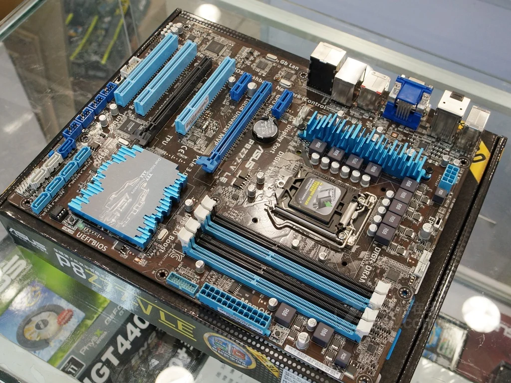 Asus P8Z77-V LE настольная материнская плата Z77 Socket LGA 1155 i3 i5 i7 DDR3 32G ATX UEFI биос оригинальная б/у материнская плата в продаже