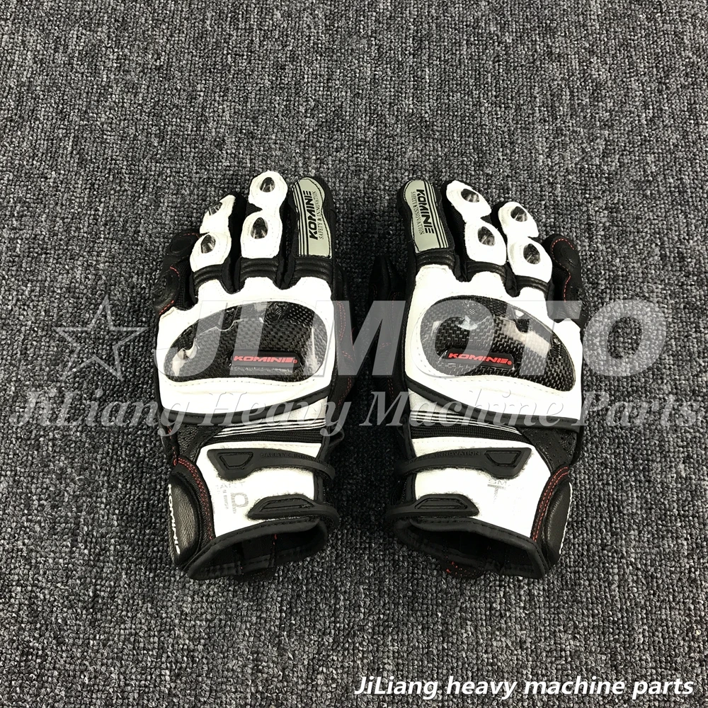 

KOMINE GK193 Carbon Fiber Motorcycle Gloves Leather Breathable 3D Knight Riding Glove Dirt Bike Racing Riding Gloves
