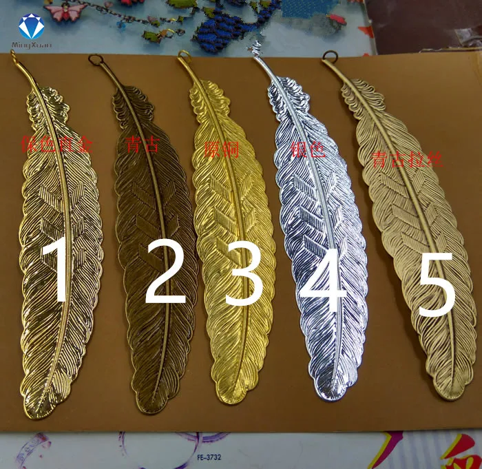 

MINGXUAN 5pcs/lot Antique Bronze Cameo Bookmarks feather 110*24mm Cabochon Settings Jewelry Charms C467