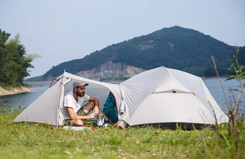 Naturehike 2 Человек Палатка Сверхлегкий Открытый Кемпинг Палатка Водонепроницаемый 20D нейлон Fabic 3 сезона Туризм палатки с бесплатным ковриком