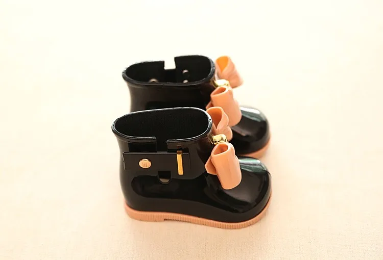 Mini Melissa/Новинка; детские резиновые сапоги с бантом; нескользящие водонепроницаемые резиновые сапоги для девочек; прозрачная обувь; сандалии принцессы для девочек