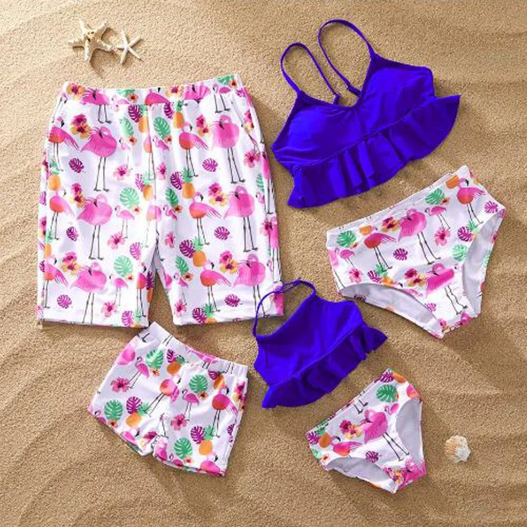 Одинаковая одежда для всей семьи; купальник «Мама и я»; бикини для ванной; пляжная одежда с принтом Фламинго; шорты для папы и сына; купальный костюм; летний комплект; QZ19015