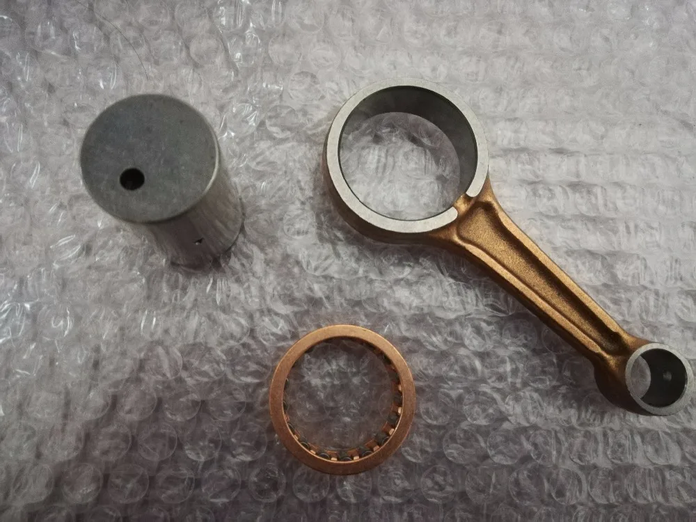 Motorcycle engine crankshaft connecting rod for Yamaha 125cc YBR 125 YBR125