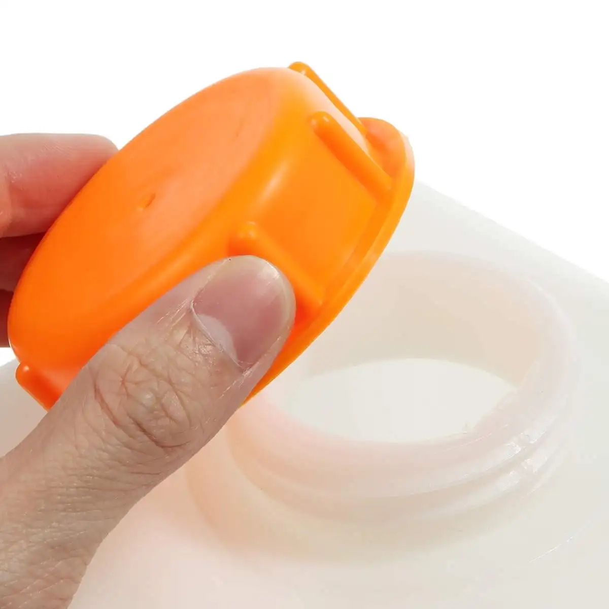 Car Auto 2.5L Capacity White plastic Parking Heater Fuel Tank fit for Eberspacher Heaters with Oil Nozzle Adapter