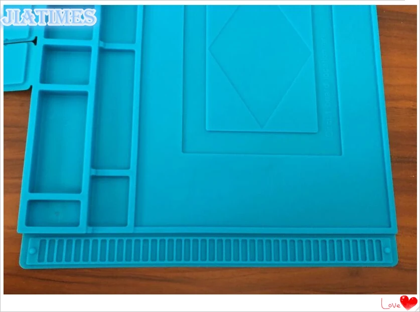  New 1pc 45 x 30cm Watchmaker's Silicone Rubber Desk Mat Pad Anti-Slip Jewelry Watch Repair Tools