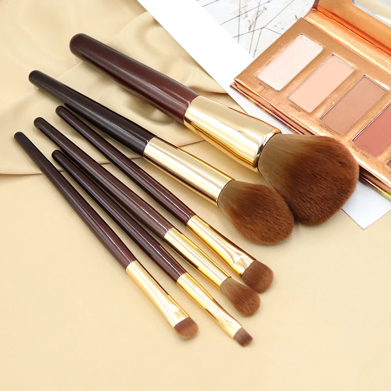 

BBL 6pcs Chocolate Makeup Brushes Set Premium Synthetic Fiber Face Powder Blush Eyeshadow Soft Smokey Eye Brush Pincel Maquiagem