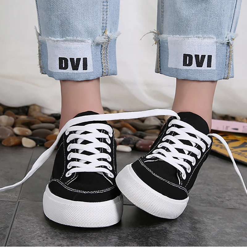 

QWEDF Women casual canvas shoes new arrivals fashion lace-up black/white women shoes solid sewing shallow women sneakers MC-43