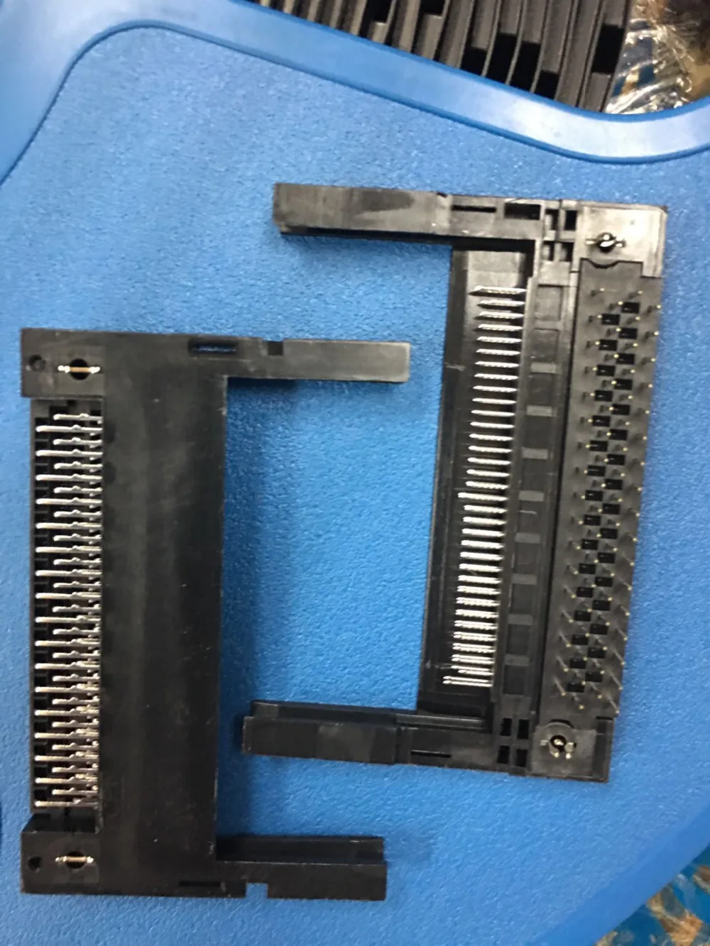 

68PIN socket PCMCIA card deck seat short single DIP male connector body does not elevate