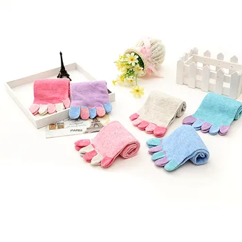 

New Female Lady Short Warm Cotton Sokken Non Slip Massage Toe Socks Full Grip Socks Heel Kawaii Funny socks Calcetines mujer