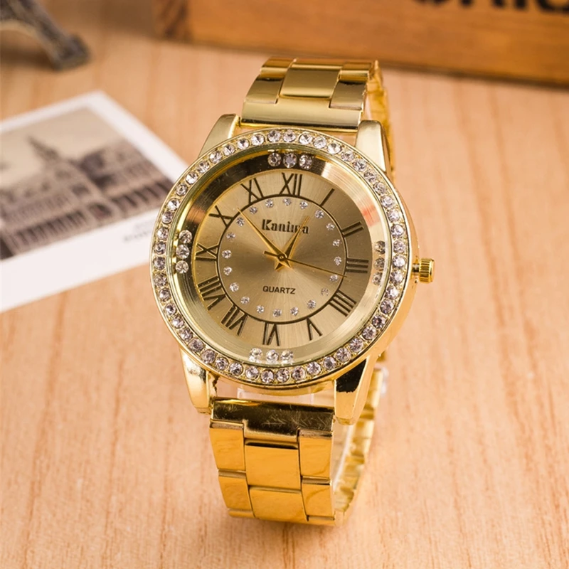 

Fashion New Men Women Quartz Watch Ladies Luxury Bracelet Clasp Quartz Analog Wristwatch Alloy Band Roman Numerals Couple Watch