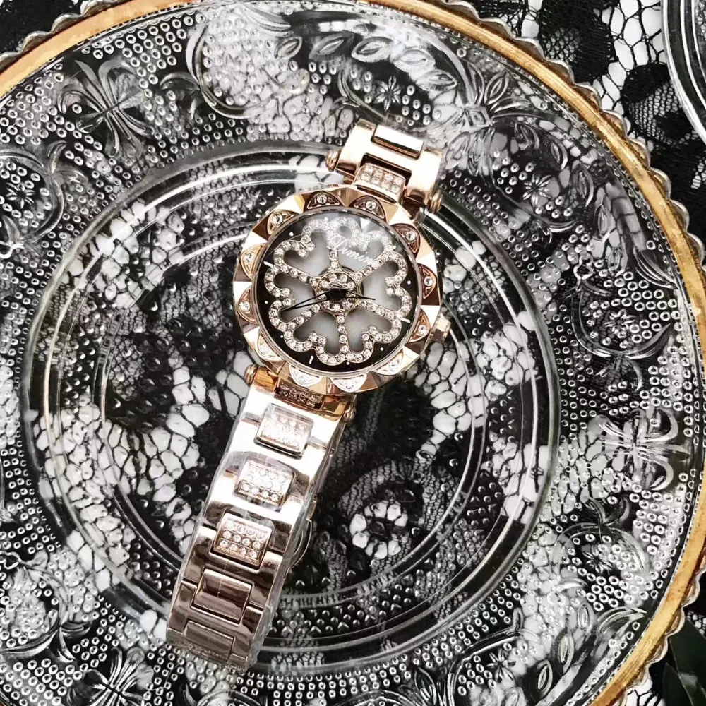 Классические женские часы с браслетом из розового золота милые в форме