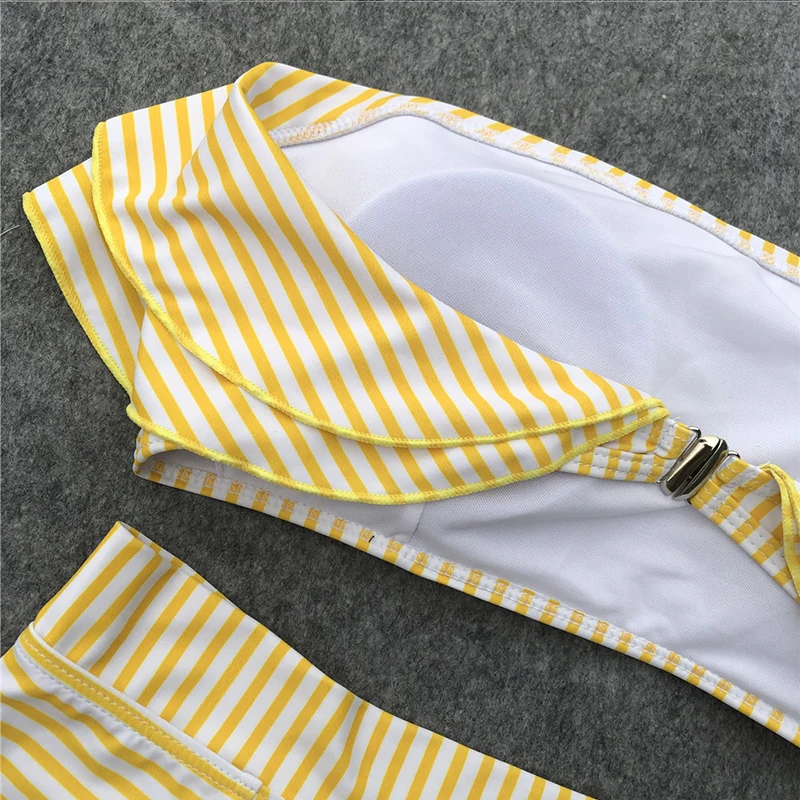 Bikini-2590-10