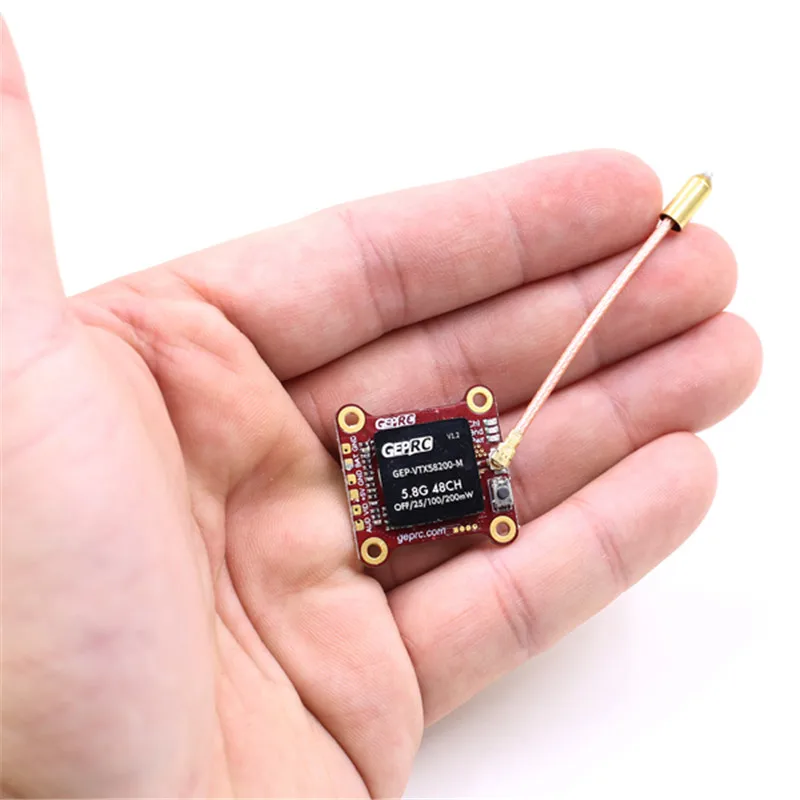 

GEPRC GEP-VTX58200-M 5.8G 48CH 0/25mW/100mW/200mW FPV Transmitter W/ 20x20mm Hole for RC Multicopter Drone FPV Racing Spare Part