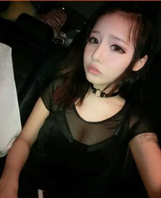 2584853605_1698660574