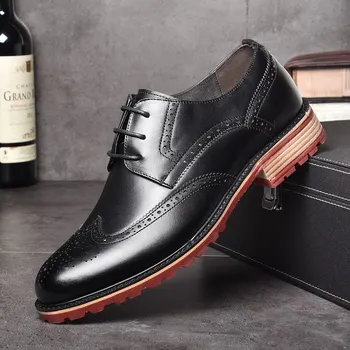 

OSCO Autumn winter Fashion Brogue shoes men Genuine leather business casual shoes Lace-up Breathable wedding shoes Male
