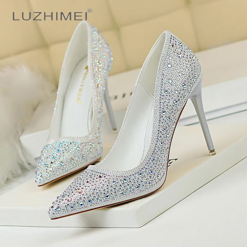 

Lixiang 2019 New Summer Autumn Bling Party Wedding Shoes Women Crystal Sexy Lady Thin High Heel Pumps Luxury Pointed Toe shoes