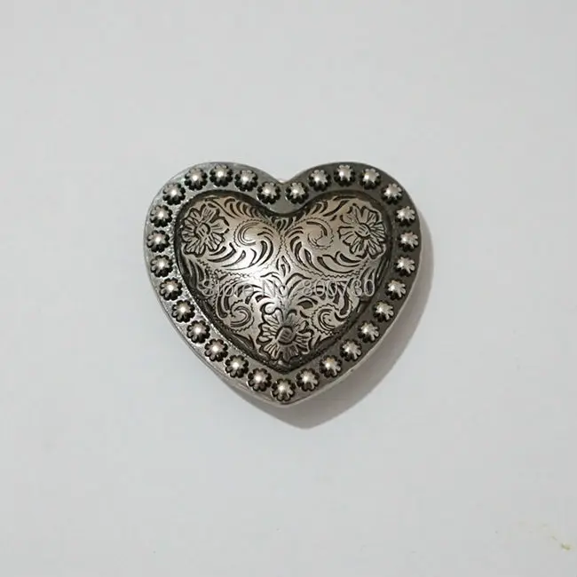 KBM13) 10 шт. 1-1/4 ''(3,2 см) Western Heart Berry Concho Saddle Concho antic-Silver