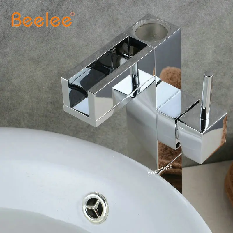 Beelee BL0616AF led تل نمط كروم النحاس شلال صنبور الحمام تل الغرور بالوعة خلاط صنبور