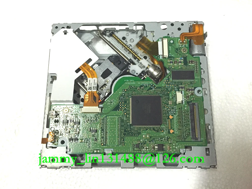 Совершенно новый DV58U110 Alpine навигационный механизм DVD с жестким диском 100 ГБ для