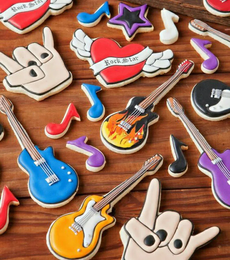 NEW Music Themed Cookie Cutter Piano Fondant Cake Decorating Mold NEW Music Themed Cookie Cutter Piano Fondant Cake Decorating Mold