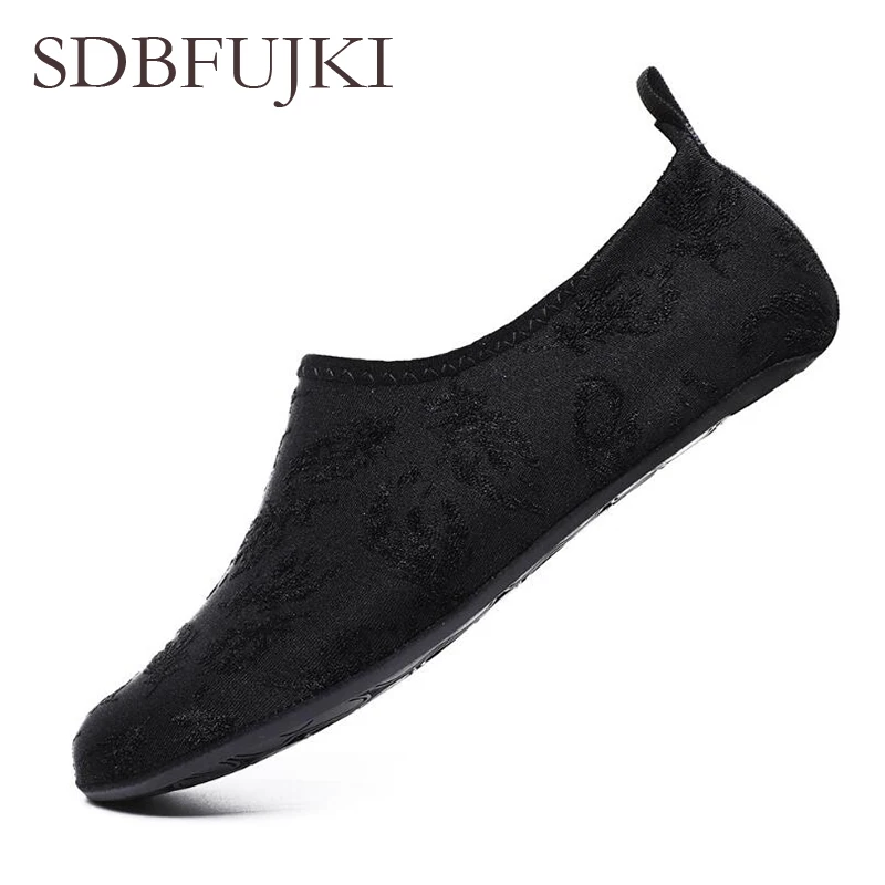 Swimming Water Aqua Shoes Men Women Beach Camping Shoes Adult Unisex Aqua Flat Soft Walking Lover Yoga Shoes Hiking Shoes