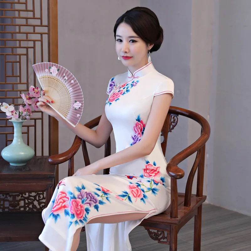 Новые белые китайский Винтаж пикантные атласные Cheongsam Для женщин принт Тонкий лодыжки-Длина платье леди новинка цветок Длинные Qipao s -XXXL