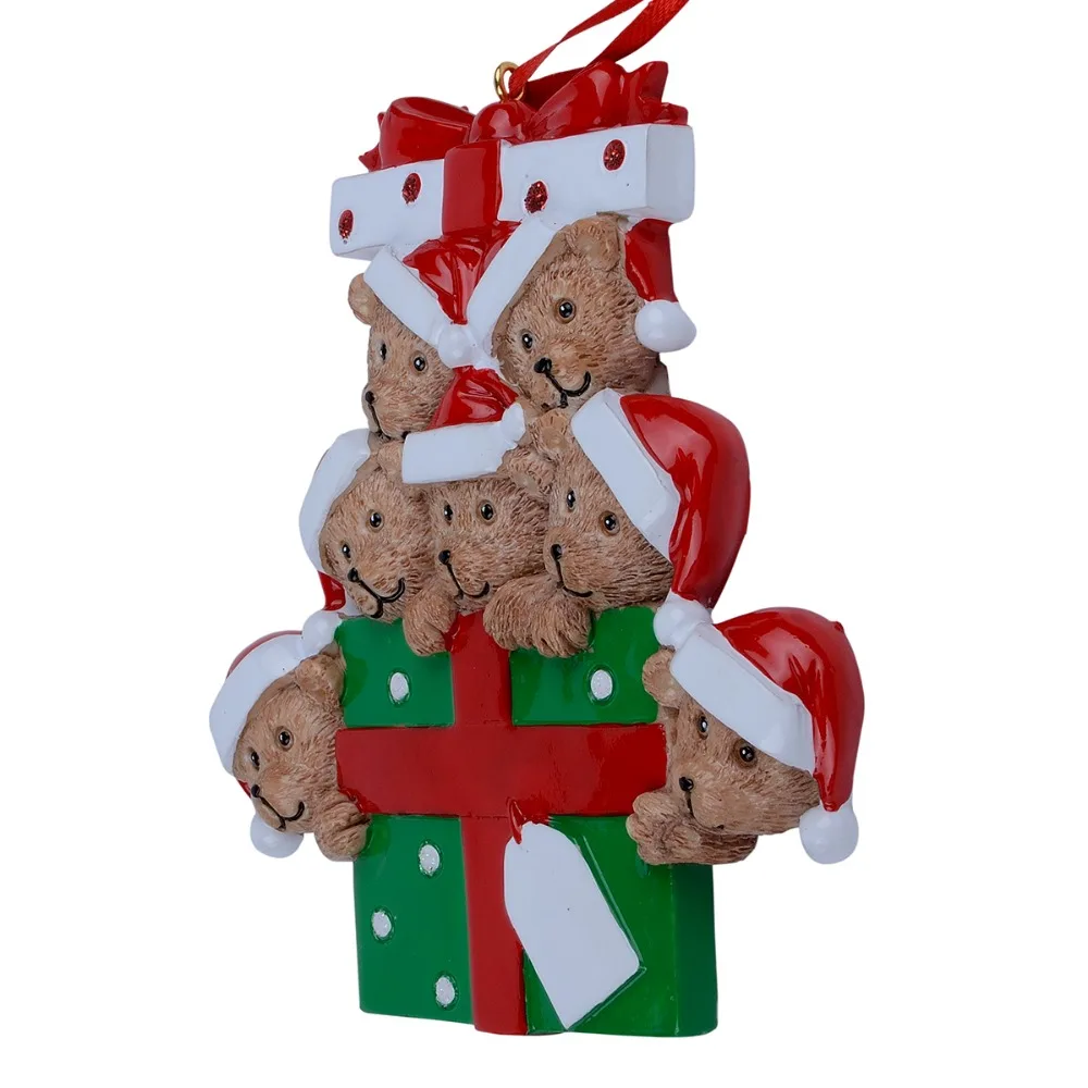 Wholesale Resin Bear Family Of 7 Christmas Ornament Personalized Gift Write Your Own Name For Holiday Home Decor Miniature Craft