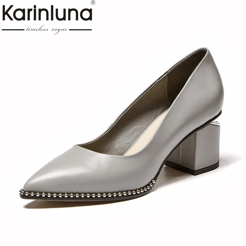 Kopen KarinLuna Echt Leer Big Size 31 40 Elegante Dikke Hakken Wees Teen slip on Vrouwen Schoenen Vrouw Zwart kantoor Dame Datum Pompen