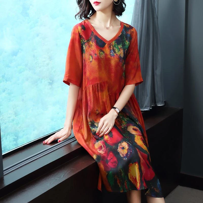 

Silk Dress Female 2019 New Mid-aged Women Summer Silk Loose Size Mid-long V-neck Dress