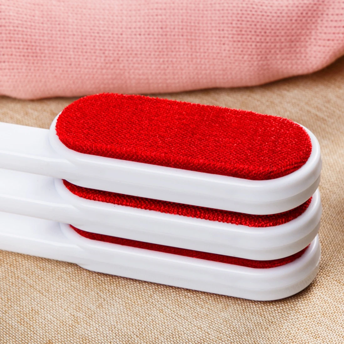 

New Magic Lint Dust Brush Pet Hair Remover Clothing dust collector Dry Cleaning with Swivel Drop Shipping