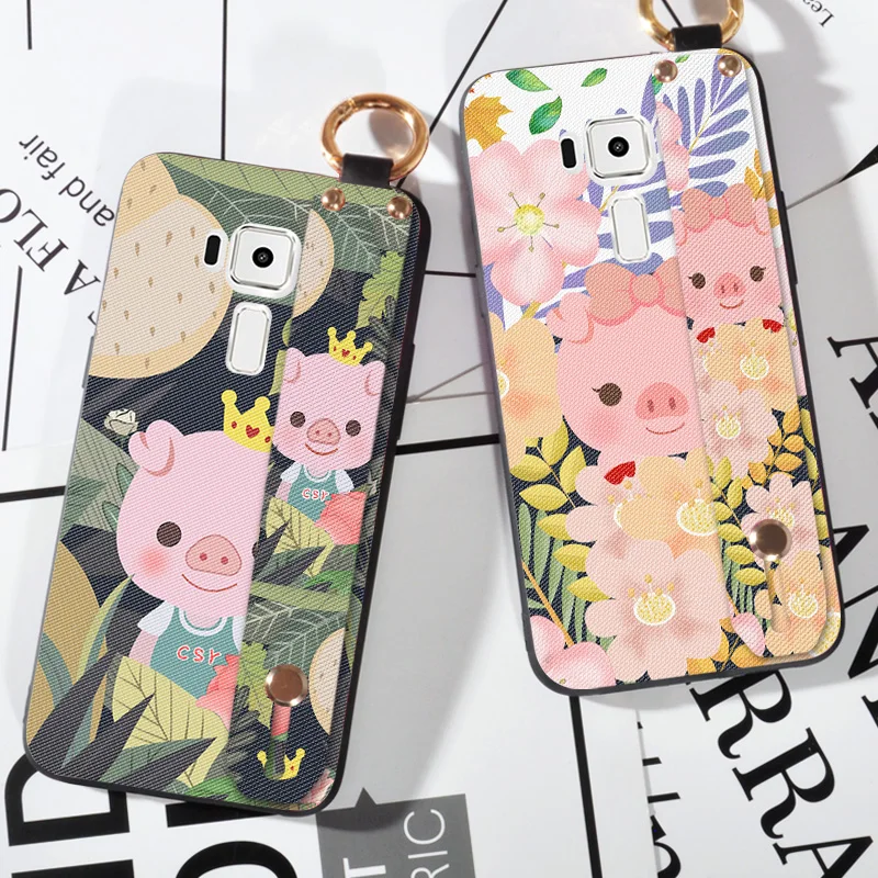 

Cute Wrist Strap Phone Cases For Asus ZenFone 3 ZE552KL cartoon pig Scrub case For Asus ZenFone3 ZE552KL animal silicone Cover